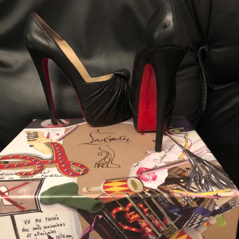 Louboutin Lady Gres 20th Anniversary Collection - Picture 8 of 9